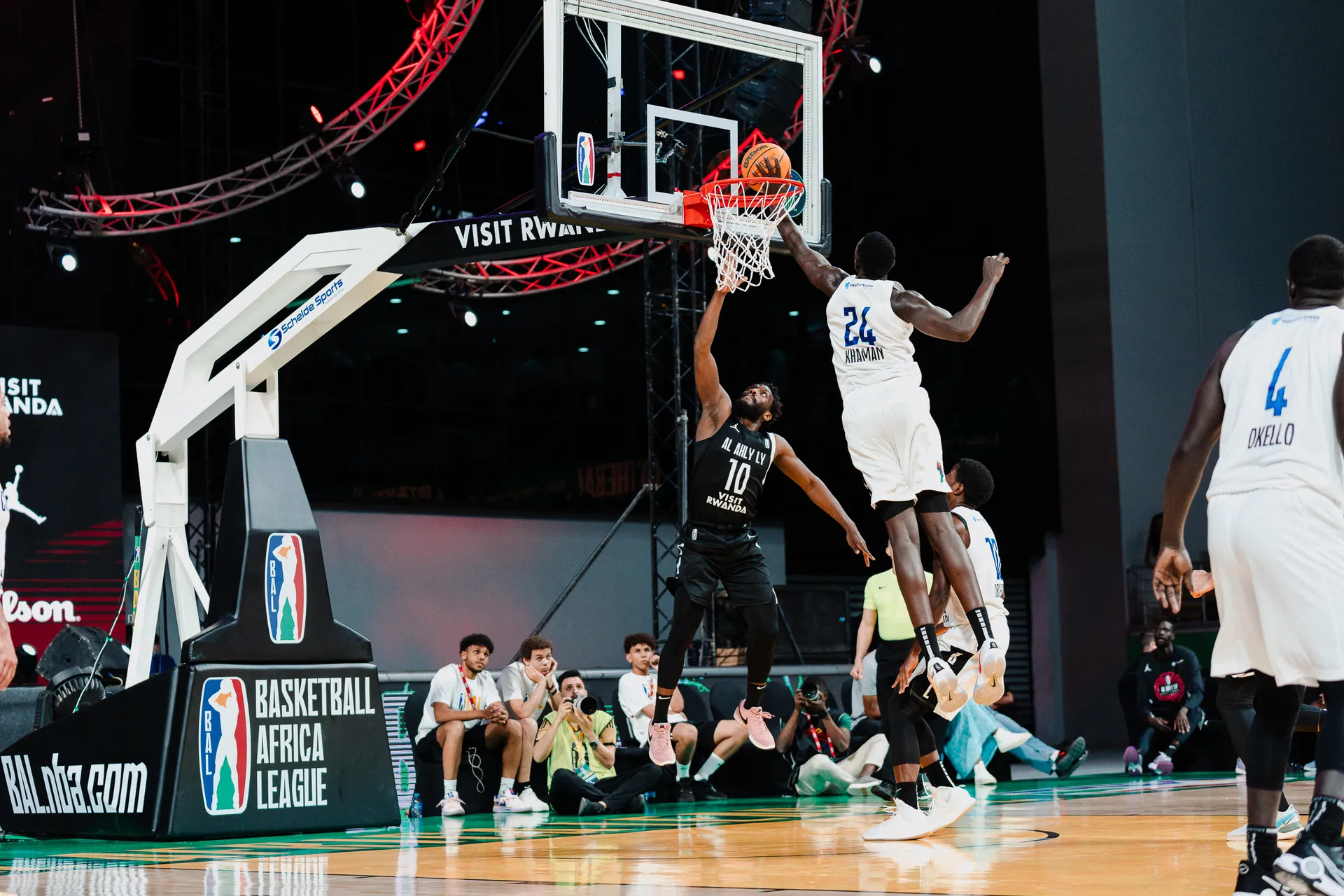 2025年NBA选秀：杜克大学中锋卡曼·马拉奇将代表南苏丹参加奥运会2