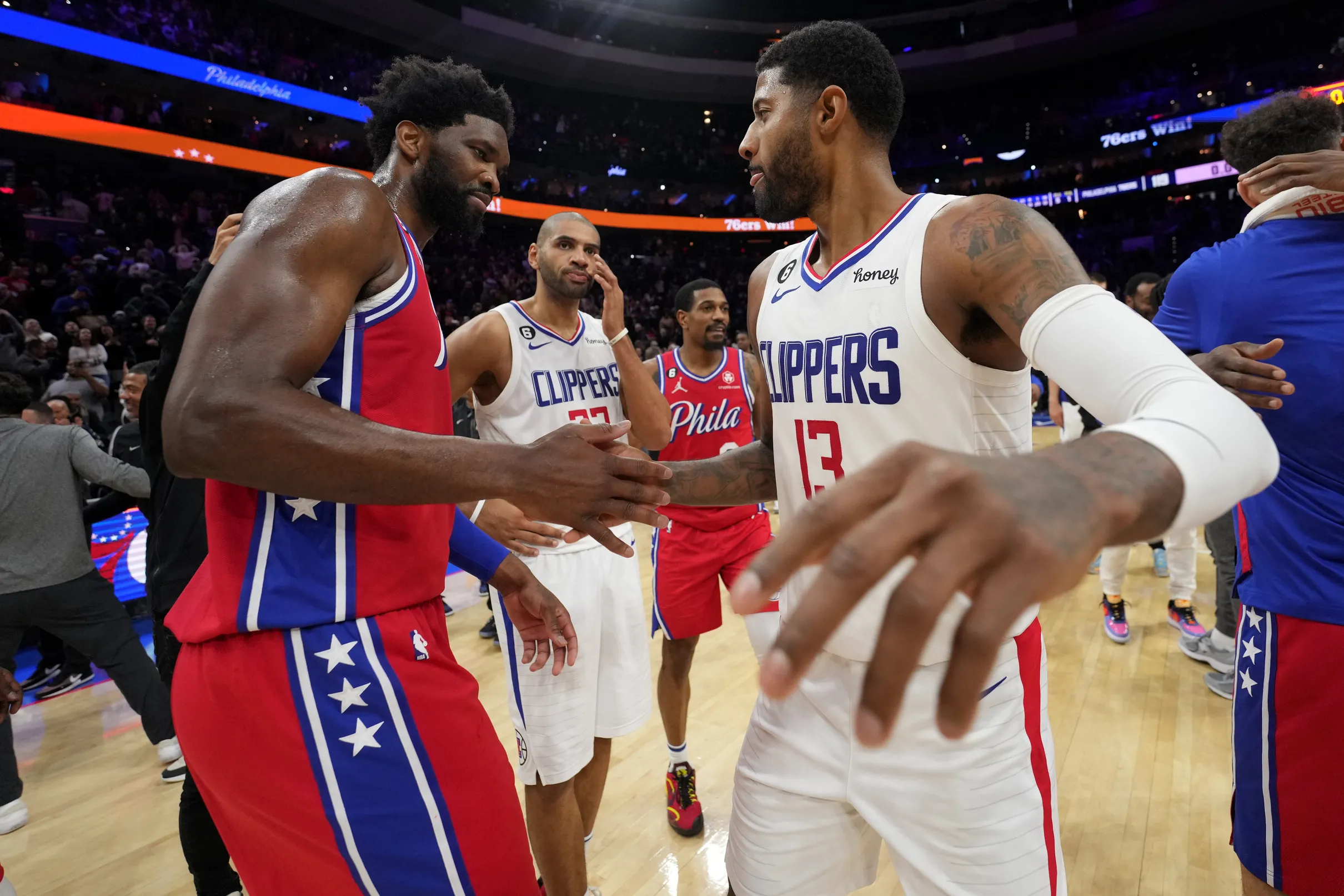 NBA匿名总经理投票费城76人队休赛期操作最佳