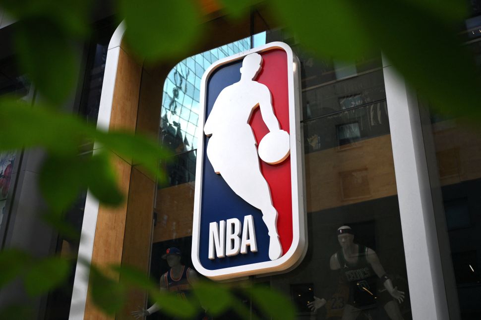 NBA与亚马逊、NBCU及迪士尼770亿美元的交易巩固了体育赛事向流媒体的迁移 NBA与亚马逊、NBCU及迪士尼770亿美元的交易巩固了体育赛事向流媒体的迁移