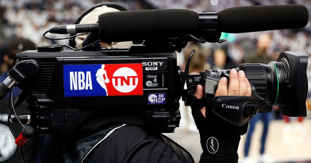 华纳兄弟探索公司被亚马逊阻止进行NBA媒体交易