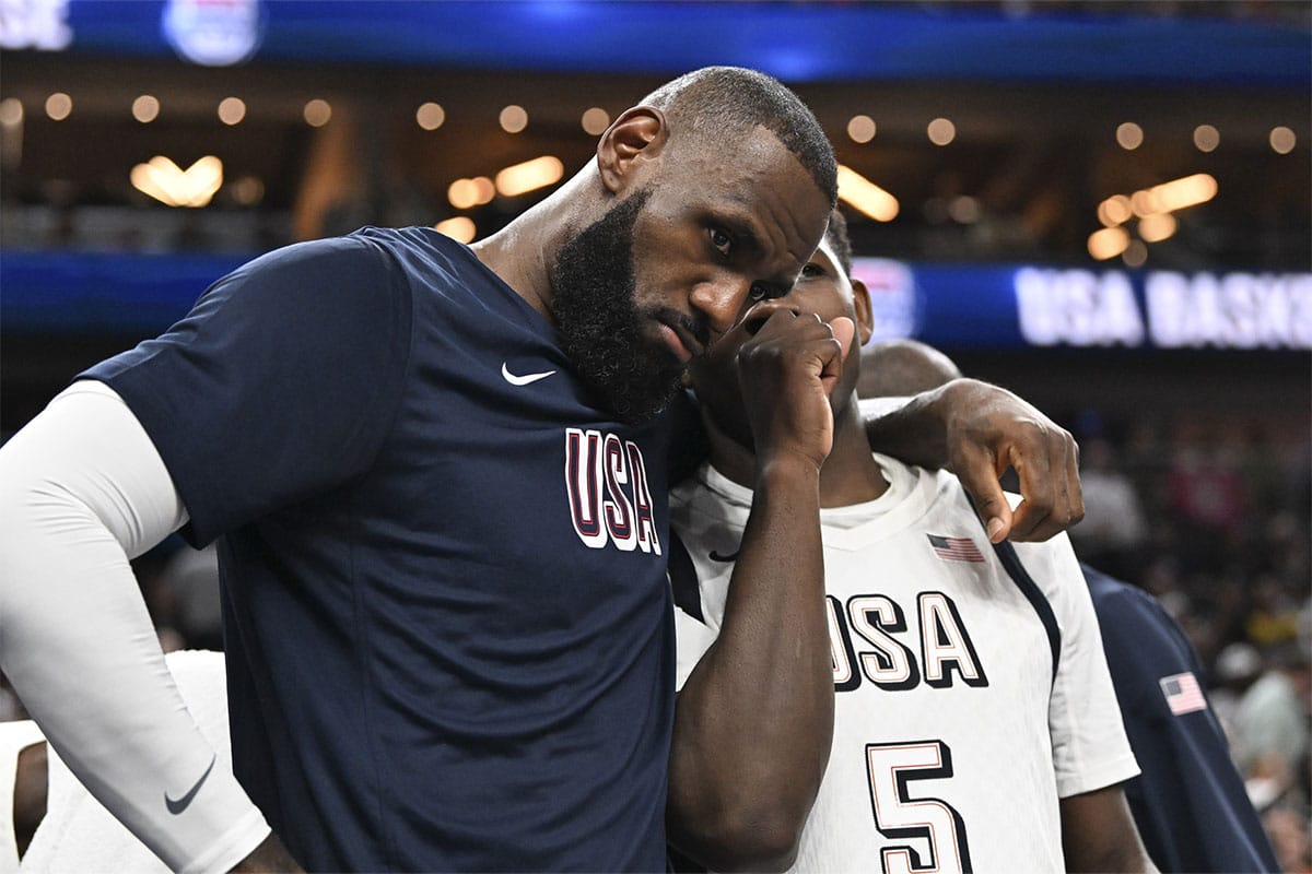 NBA评论员质疑湖人队是否还在努力争夺另一座总冠军1