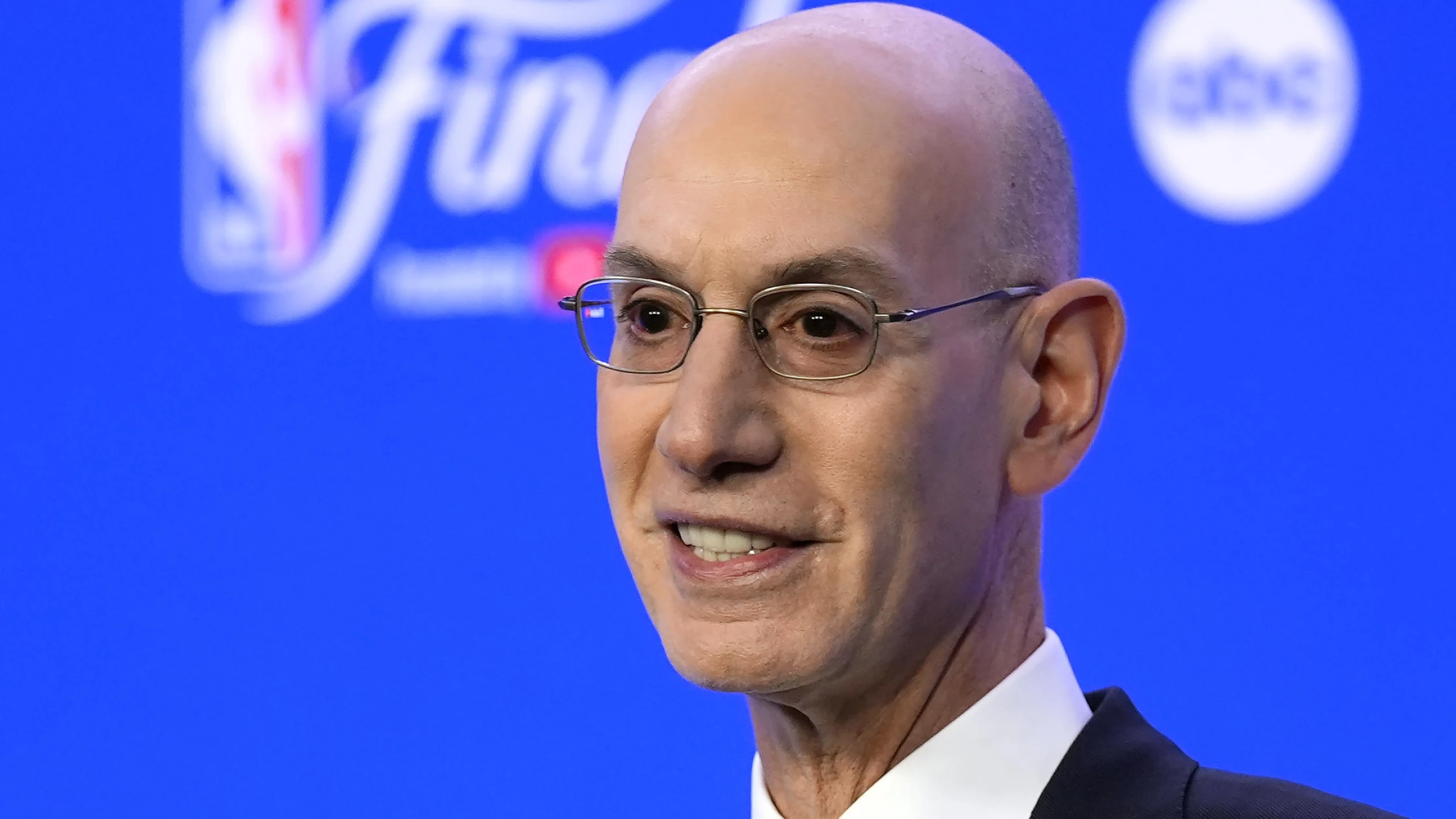 NBA宣布与亚马逊达成协议,未接受华纳兄弟探索公司的报价 NBA宣布与亚马逊达成协议,未接受华纳兄弟探索公司的报价