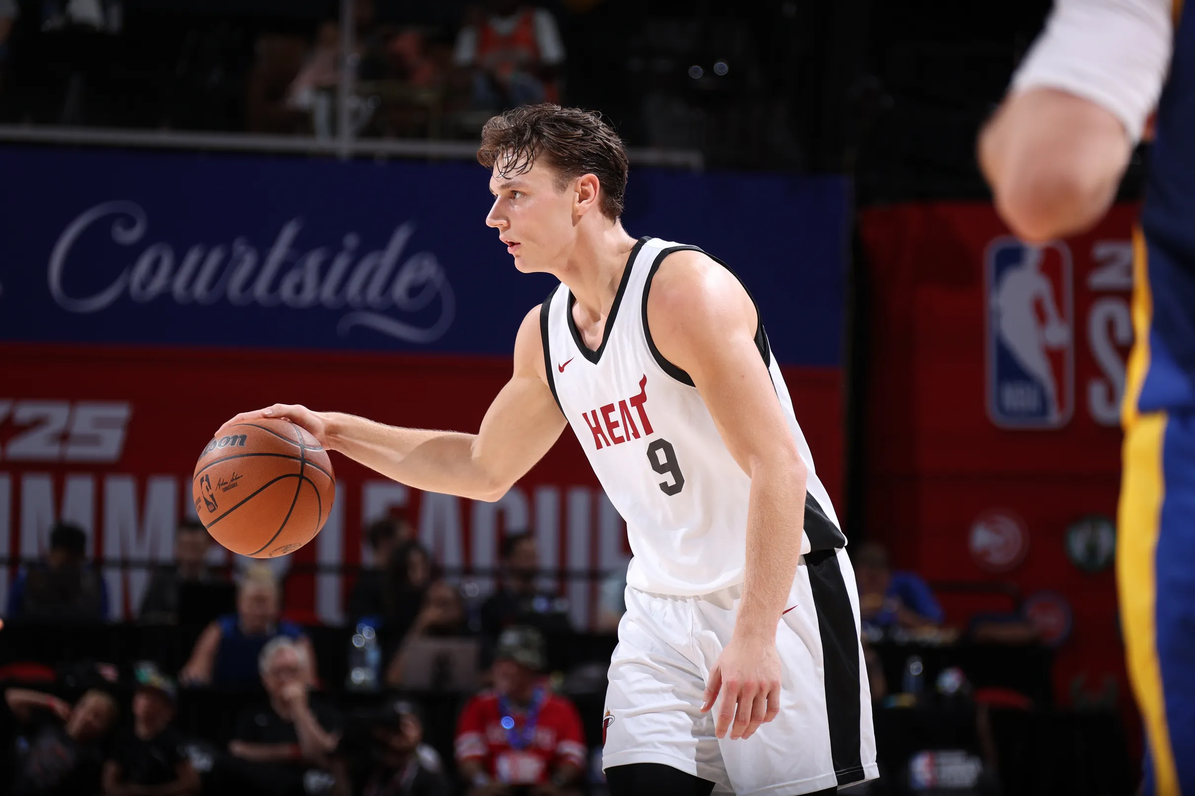 佩尔·拉森带领迈阿密热火队进入NBA夏季联赛冠军赛