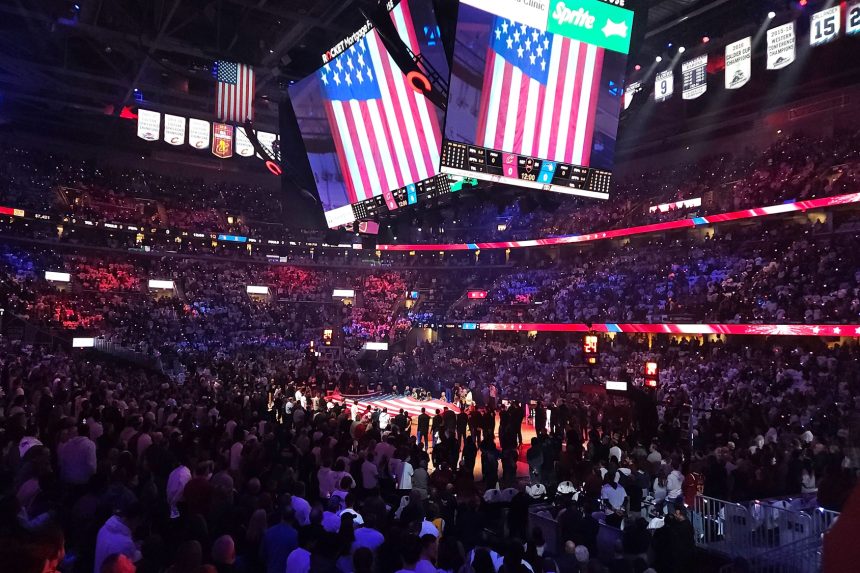 报告:骑士队因涉嫌盗用版权音乐被起诉,涉及近半NBA球队 报告:骑士队因涉嫌盗用版权音乐被起诉,涉及近半NBA球队