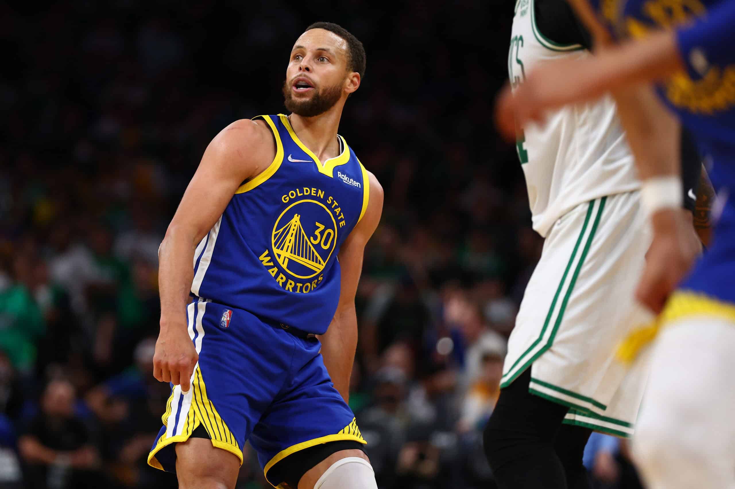 分析师评选出史上NBA最佳首发五虎
